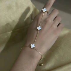 Hand Chain Bracelet Cosmia