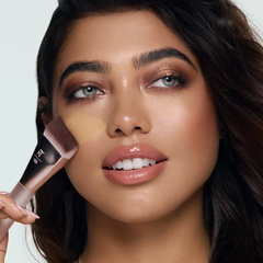 New Nudes 2.0 H-Diamond Blending Brush Cosmia