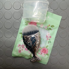 Silver-Colored Fish-Tail Mermaid Makeup Brush Cosmia.pk
