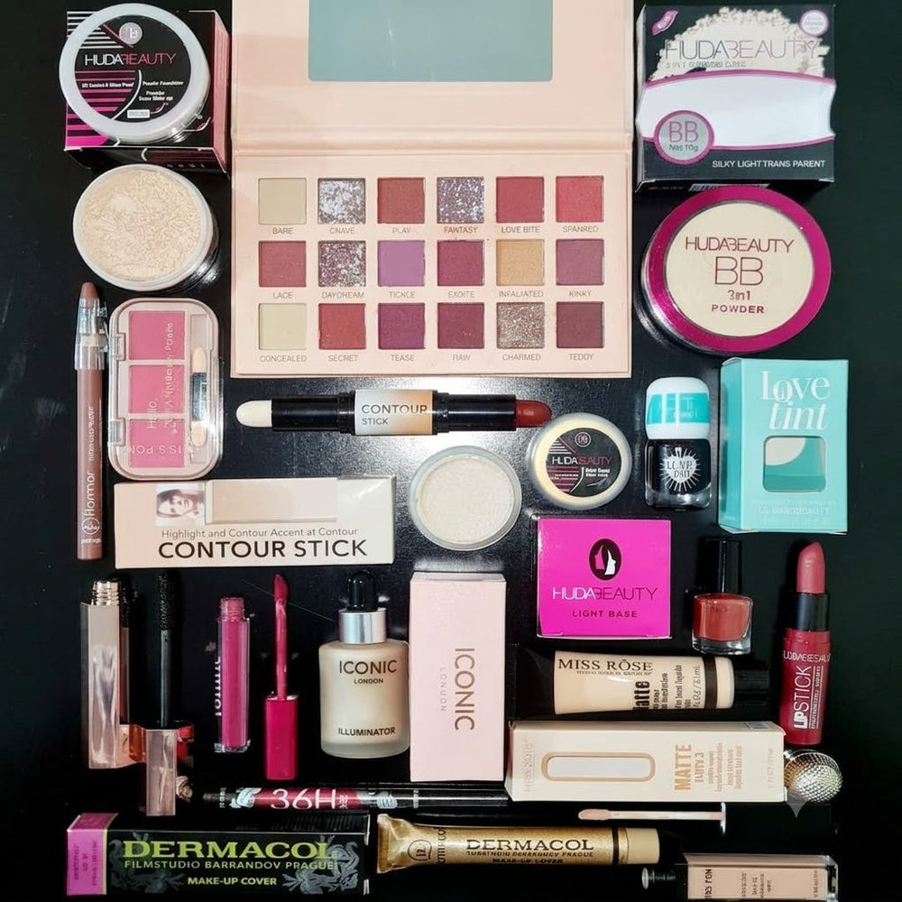 All-in-One Glamour Makeup Deal - 16 Pieces Cosmia.pk