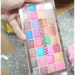 Romantic Color 32-Color Eyeshadow Palette Romantic Color