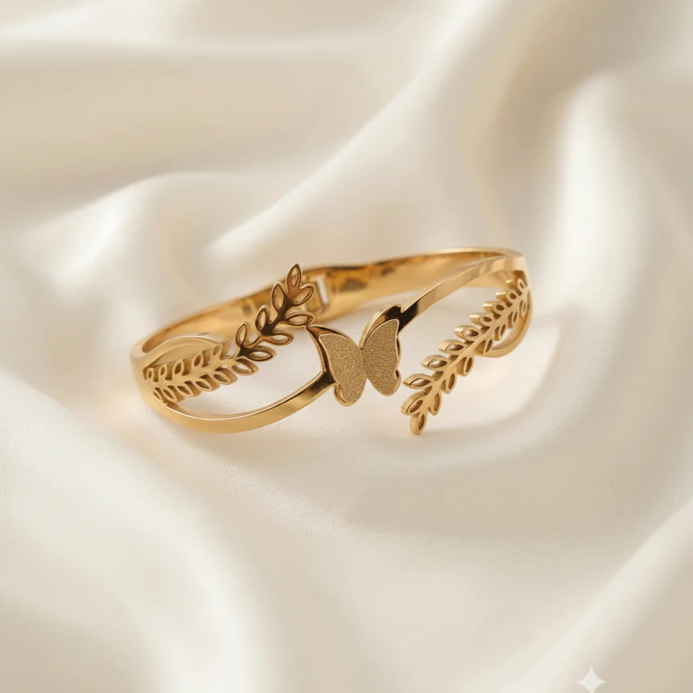 Artklim Butterfly Bangle Bracelet - Each Cosmia.pk