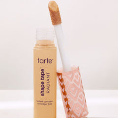 Tarte- shape tape™ radiant medium coverage concealer (Dubai) Tarte