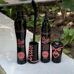 2 in 1 HudaMoji Princess False lash effect Mascara (Skin case) Black Hudamoji