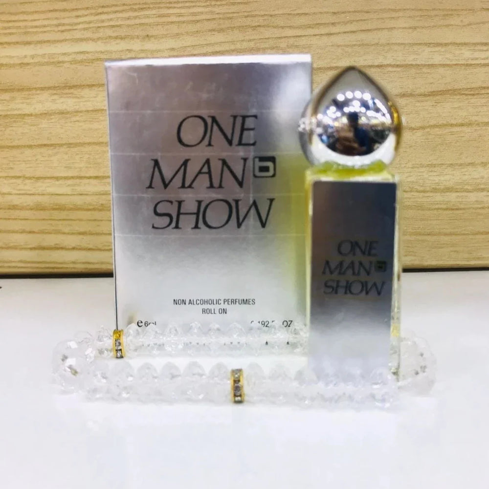One Man Show Attar with Tasbeeh - 6ml One Man Show