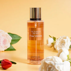 Victoria's Secret Amber Romance In Bloom Fragrance Body Mist - 250ml Victoria's Secret