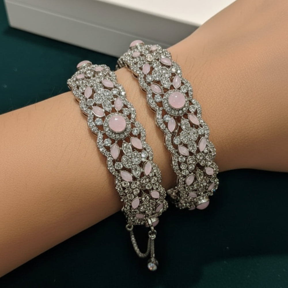 Manjos Bangles 2 Pcs Set – Elegant Traditional Style Cosmia