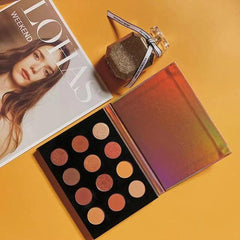 12 Color Green Alasko - Eyeshadow Palette Green Alasko