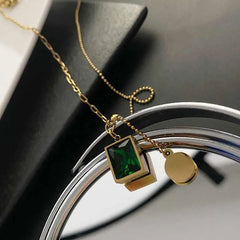 Green Crystal Wafer Square Pendant Necklace – Elegant Sparkle with Modern Charm Cosmia