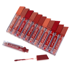 Warda Beauty Be Scary & Unique lipgloss Warda Beauty