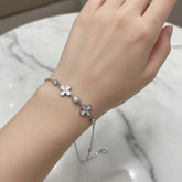 Zircon Flower Bracelet Cosmia