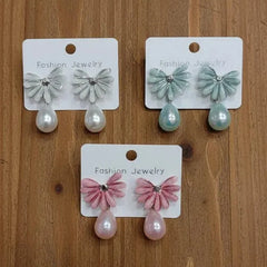 Beautiful Flower Earings Cosmia