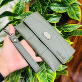 Safaak Portable Bag – Stylish & Practical for Everyday Use Safaak