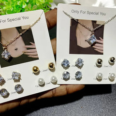 Locket & 4 studs set Cosmia
