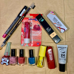 Complete Beauty & Makeup Essentials Kit - Deal 1001 Cosmia.pk