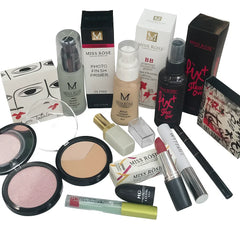Makeup Deal 36: Ultimate Beauty Essentials Kit Cosmia.pk