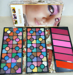 Miss Ayesha 100 Color Eyeshadow Palette & 6 Color Blush-on Miss Ayesha
