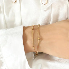 Double Small Square Bracelet Cosmia