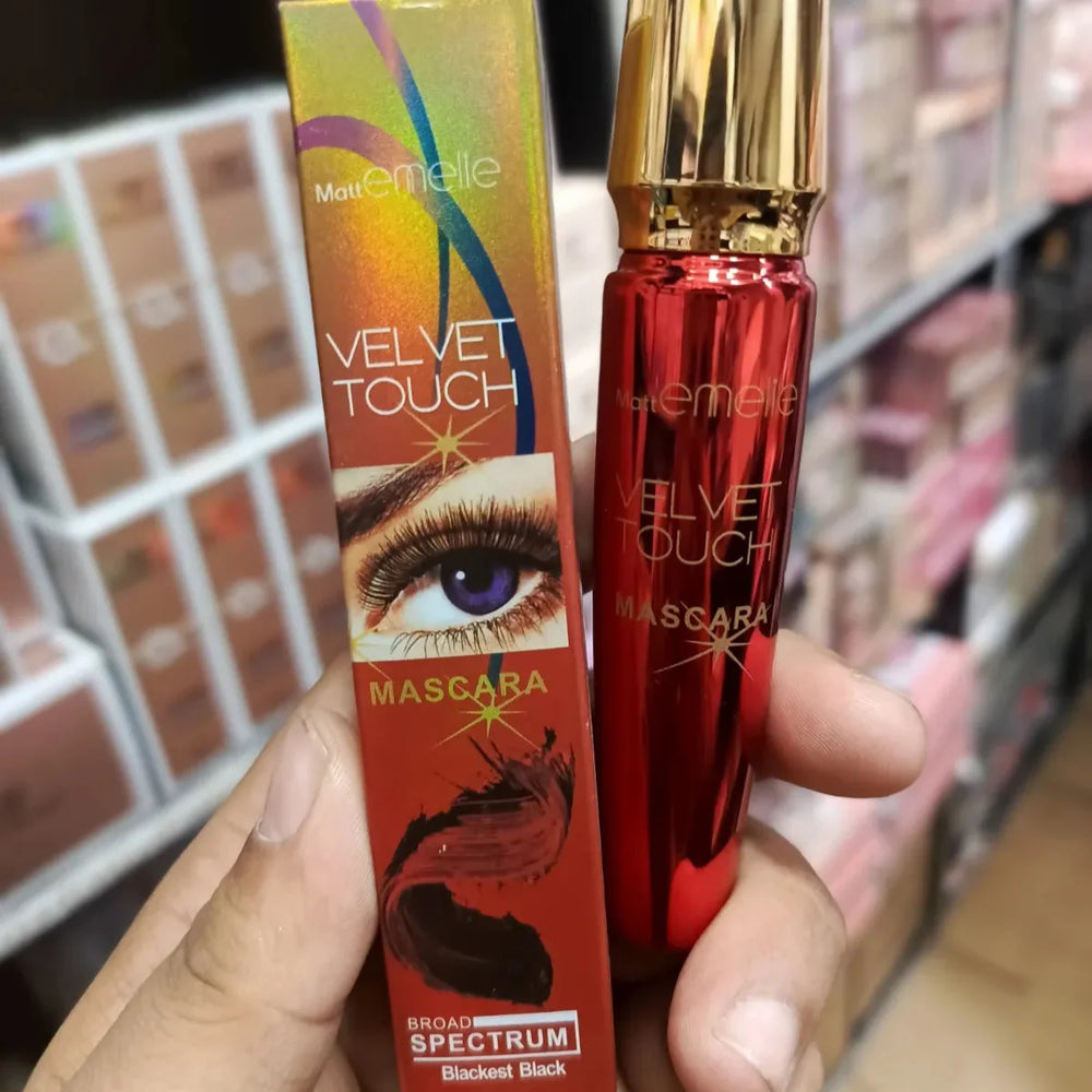 emelie Velvet Touch Black Mascara Emelie