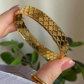 Golden Honeycomb Stainless Bracelet Cosmia