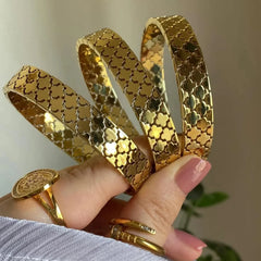 Golden Honeycomb Stainless Bracelet Cosmia