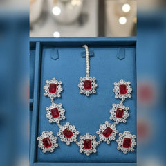 Zircon Necklace Set – Elegant Sparkling Finish Cosmia