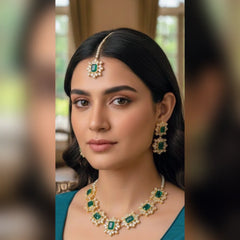 Zircon Necklace Set – Elegant Sparkling Finish Cosmia