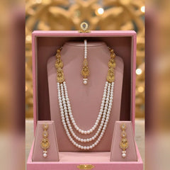 Elegant Pearl Mala set Cosmia