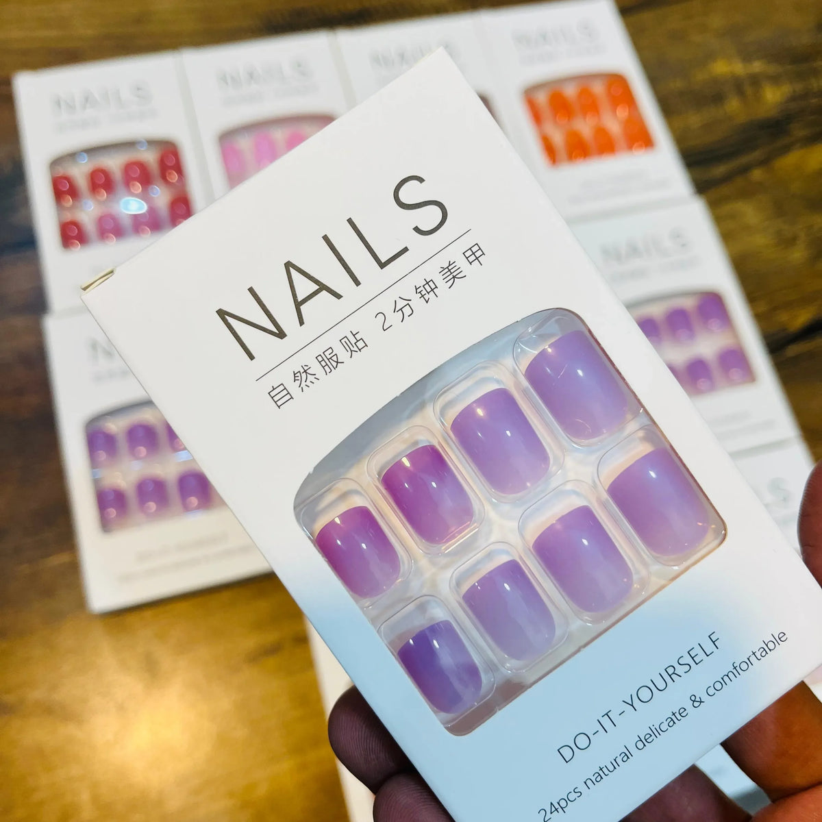 Stylish Artifical Nails With Free sticker (24 Pcs) Cosmia.pk