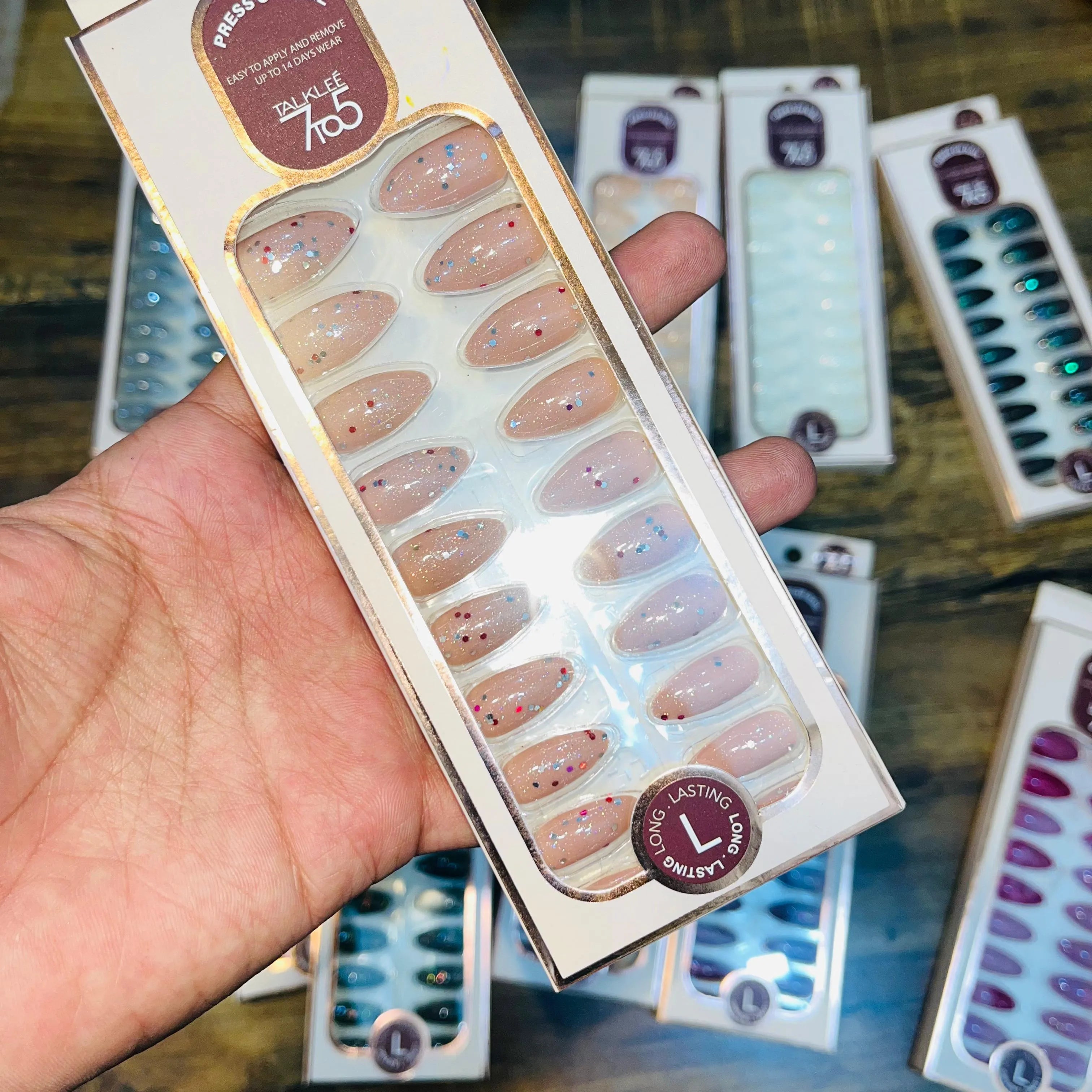7To5 Talklee Press On nails Artifical Nails With Free Stickers Talklee