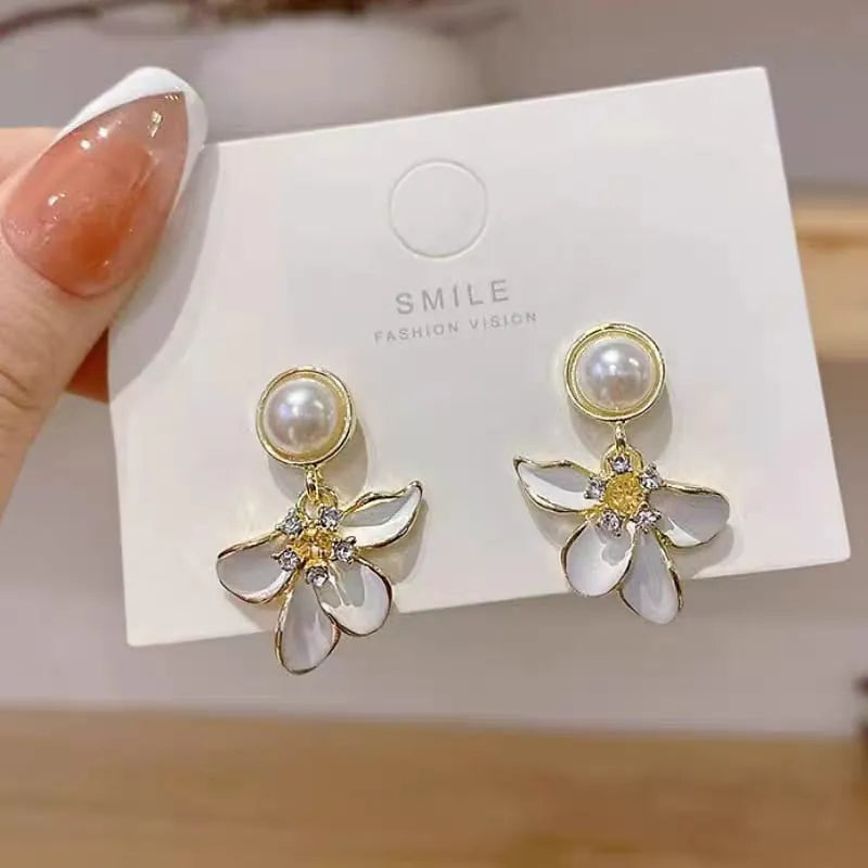 9 two 5 Most demanded  Flower Earring Cosmia