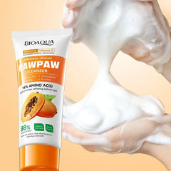 BIOAQUA Papaya Vitamin C Pawpaw Exfoliating Cleanser – 100g Bioaqua