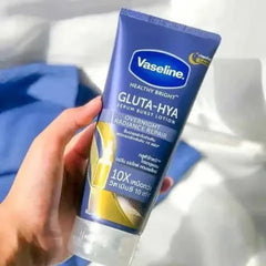 Vaseline - Gluta-HYA lotion Overnight Radiance Repair - 330ml Vaseline