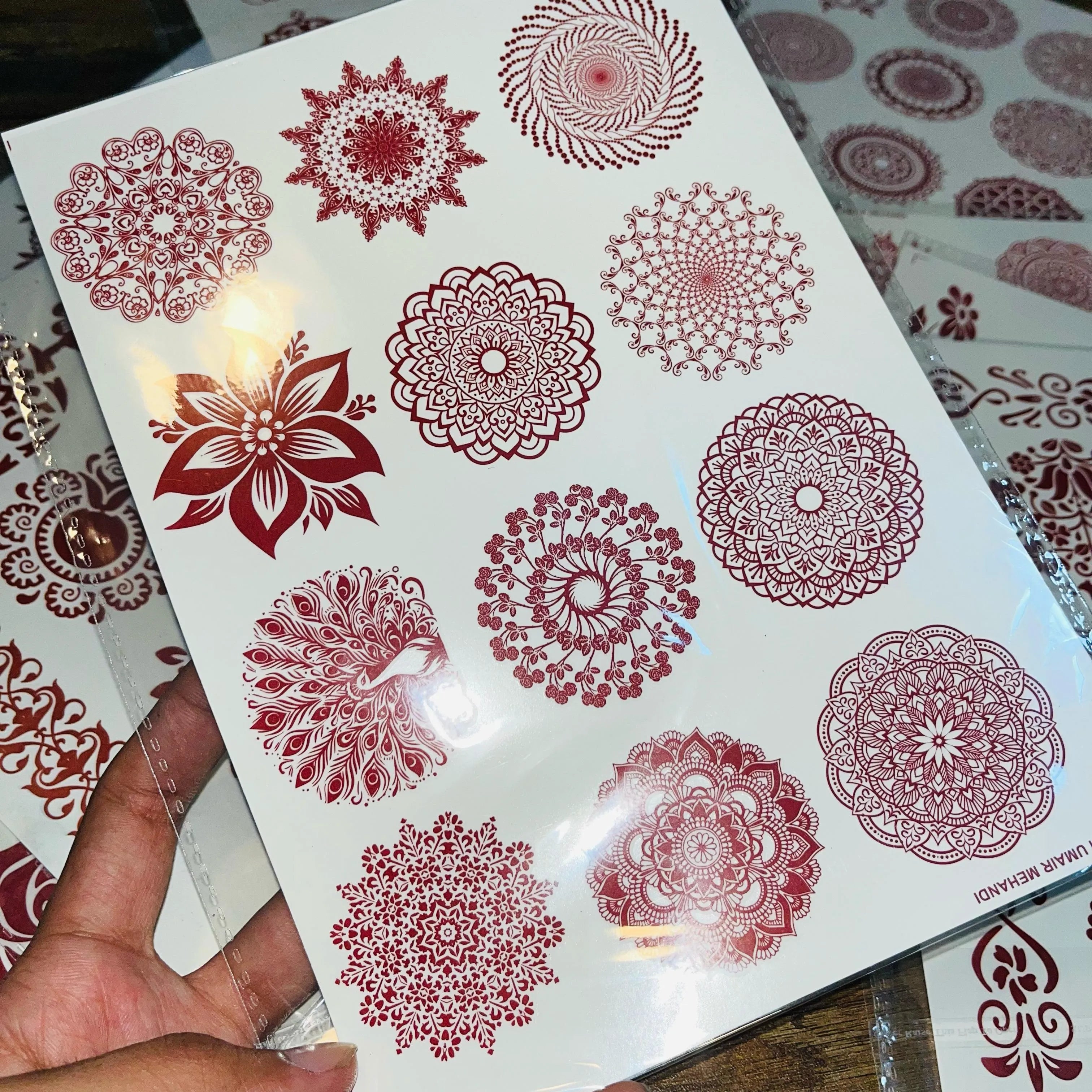 Simple Aesthetic Mehndi Bunch Designs Cosmia.pk