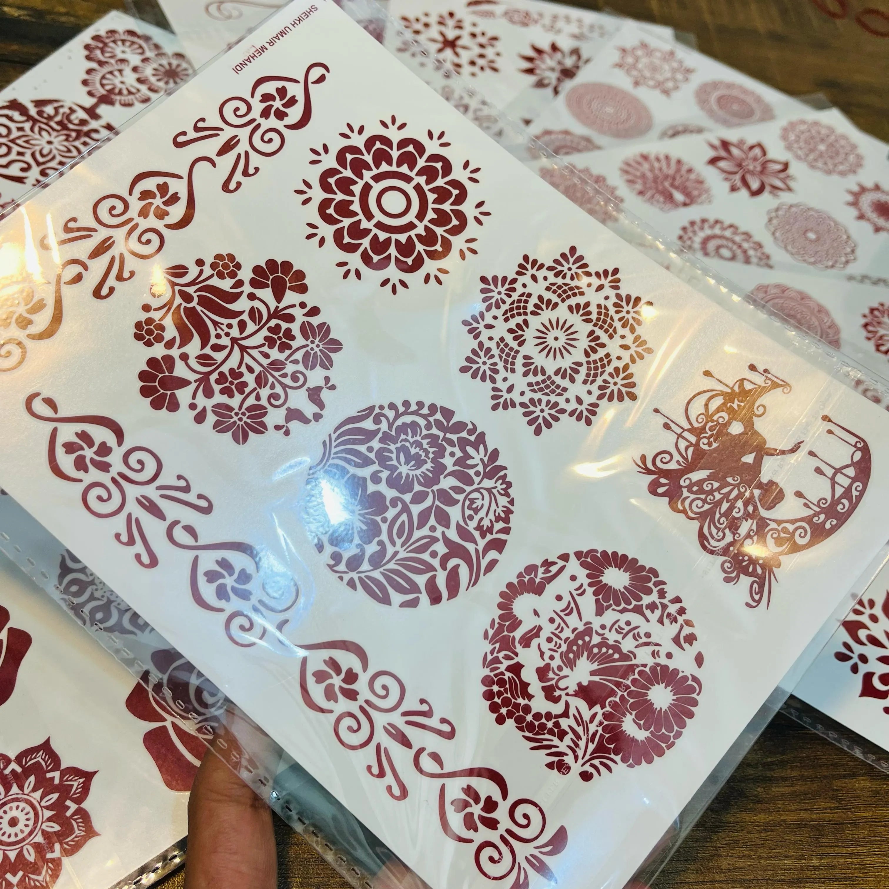 Simple Aesthetic Mehndi Bunch Designs Cosmia.pk