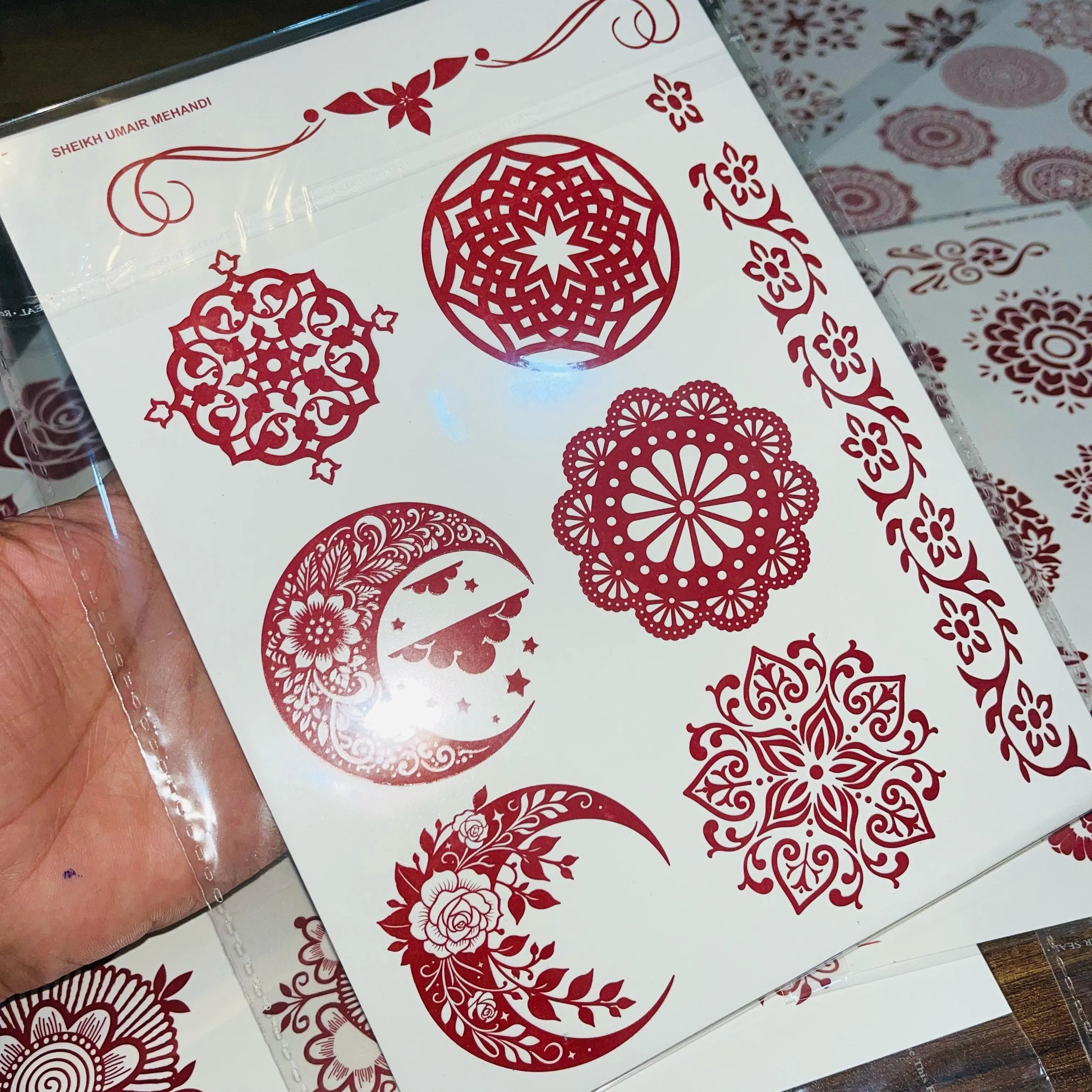 Simple Aesthetic Mehndi Bunch Designs Cosmia.pk