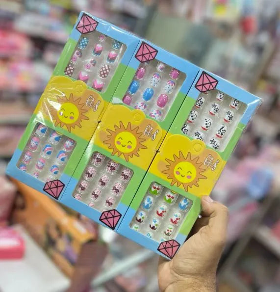 New Pack of 12pcs Cartoon Characters Artificial Nails Cosmia.pk