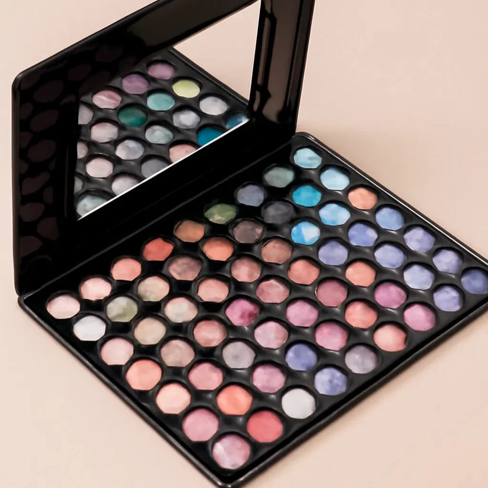 88 Colors Eyeshadow palette Cosmia.pk