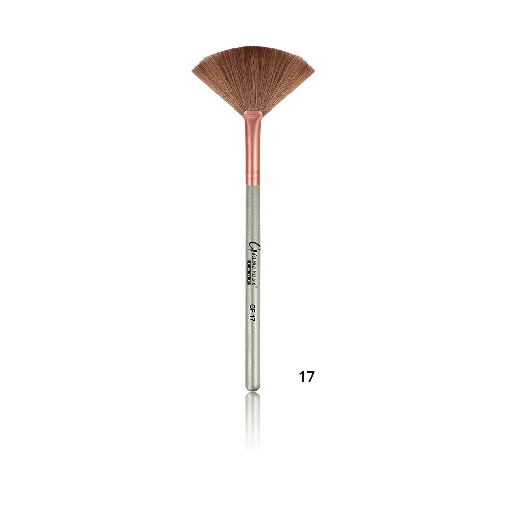 Glamorous Face Fan Brush Small GF 17 Glamorous Face