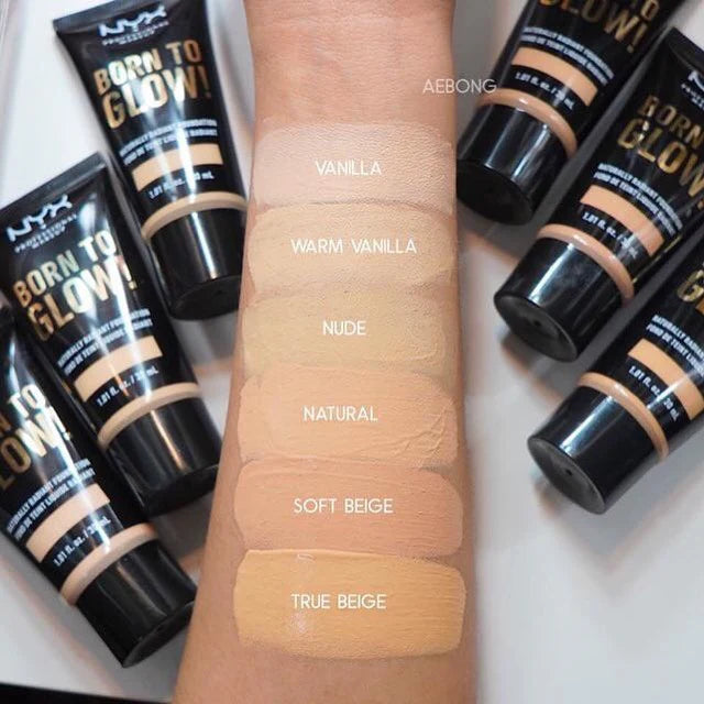 NYX Professional Born To Glow! Naturally Radiant Foundation - 30ml NYX