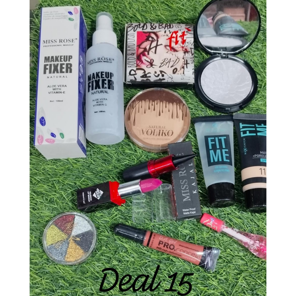 Deal 15 – Everyday to Glam Makeup Kit Cosmia.pk