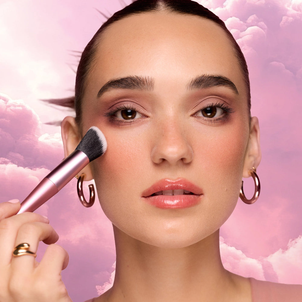 Cloudtopia Highlight & Detail Brush Cosmia
