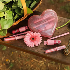Romcom 3in1 lip kit Matte Lipgloss, Lipliner, Shiny Gloss Sunisa