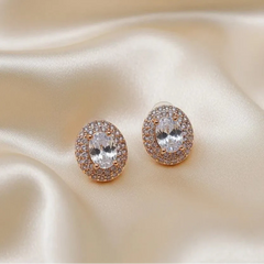 Zarcoon Trendy Stud Tops – Elegant Everyday Earrings Cosmia