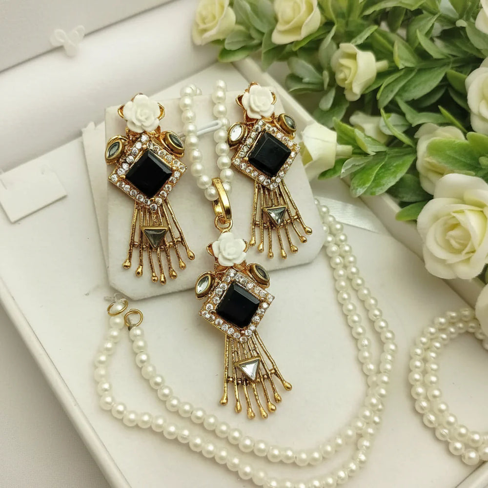 Turkish Locket Earrings Studs – Best Quality Collection Cosmia