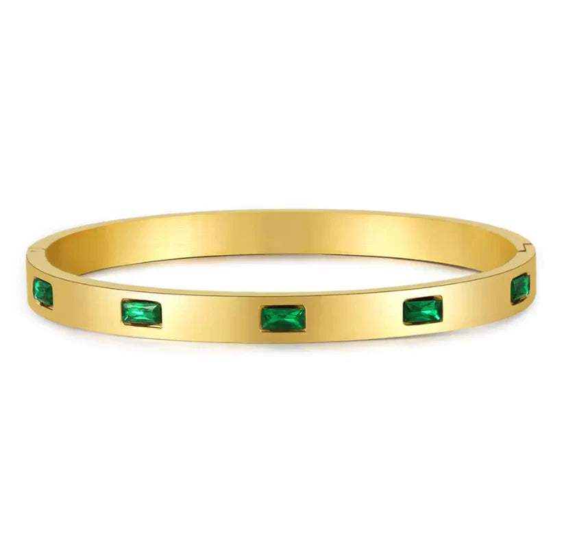 Stainless steel Green stone handcuff Cosmia