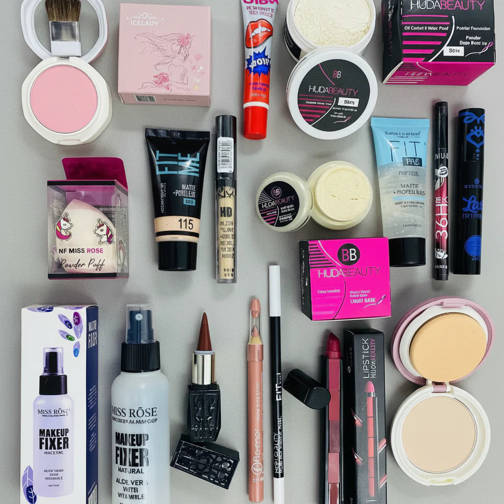 Deal 2 – 20-Piece Makeup Bundle Cosmia.pk