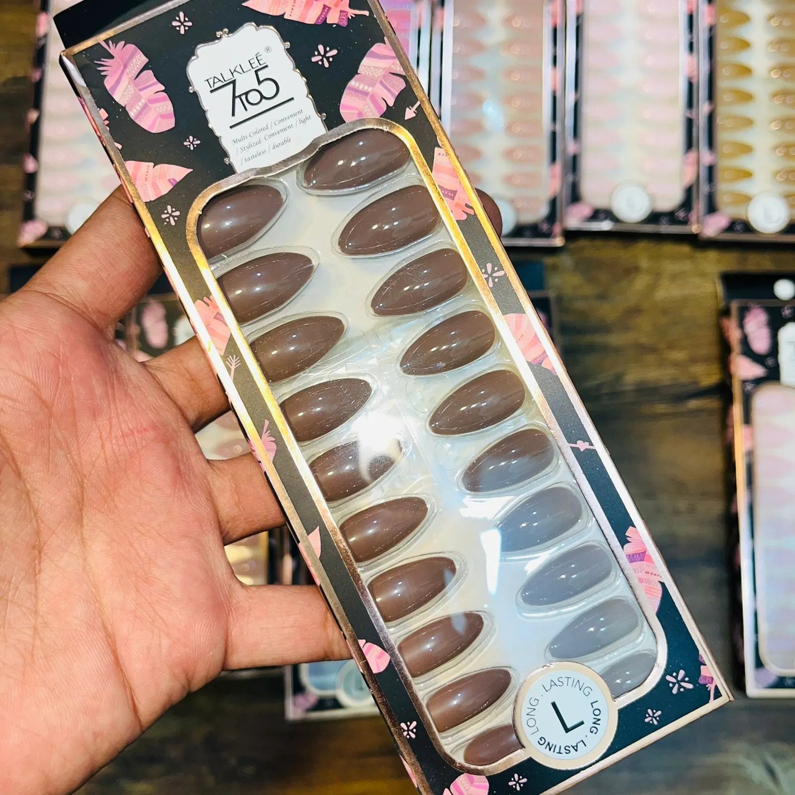 7To5 Talklee Matte Artifical Nails With Free Stickers Talklee