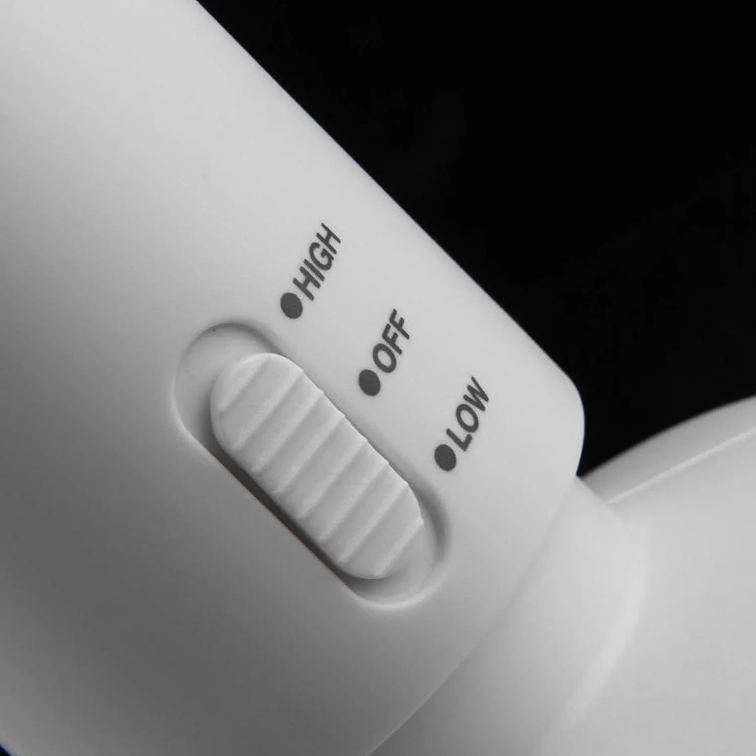 Portable USB Air Conditioner Mini Vertical Bladeless Fan with LED Lamp Cosmia.pk
