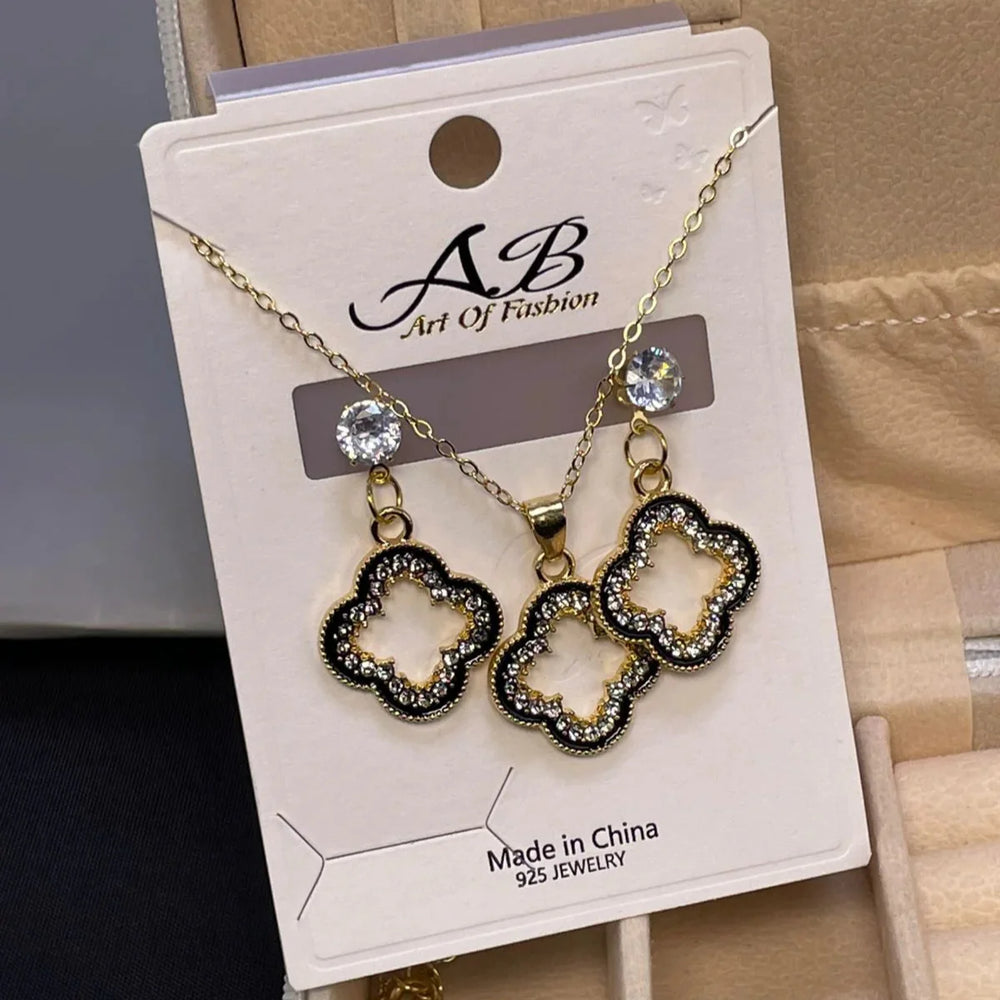 Women’s Necklace & Earrings Set – Each Cosmia